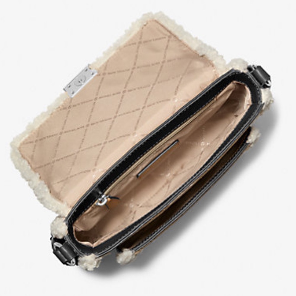 MICHAEL KORS Bradshaw Medium Suede and Faux Shearling Messenger Bag
Black
NWT - Picture 3 of 16